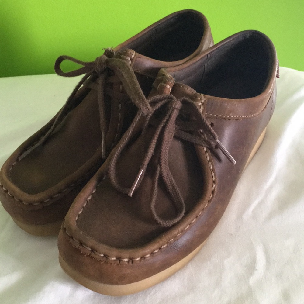 Woman’s size 6 Clark’s/Wallabies